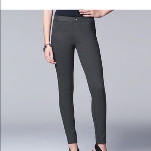 Simply Vera Wang smooth twill leggings Size M Gray